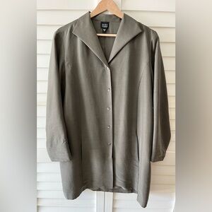 Eileen Fisher 100% silk long-line lightweight blazer jacket size medium